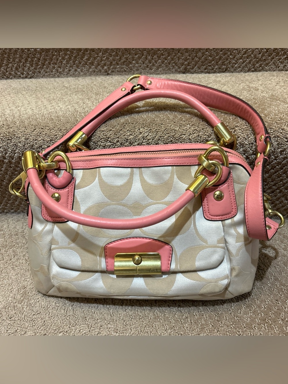 Coach Y2K 00s Signature Pink Shoulder Satchel 2Way Strap Handbag Authentic Nice!